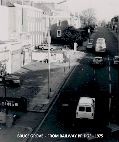 bruce_grove_from_railway_bridge_towards_bruce_castle_1975.jpg (51407 bytes)