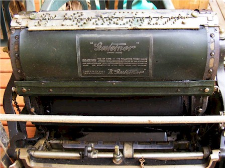 gestetner_duplicator.1.jpg (56713 bytes)