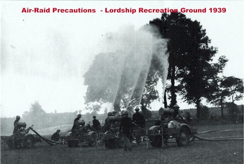 lordship_rec_1939_air_raid_precautions.jpg (49903 bytes)