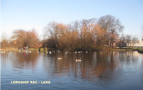 lordship_rec_pond.jpg (47232 bytes)