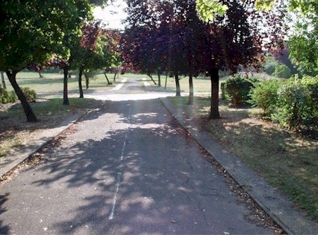 modeltraffic2_2003.jpg (69812 bytes)