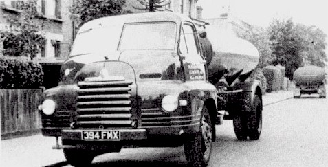 petroleumtransport.jpg (45947 bytes)