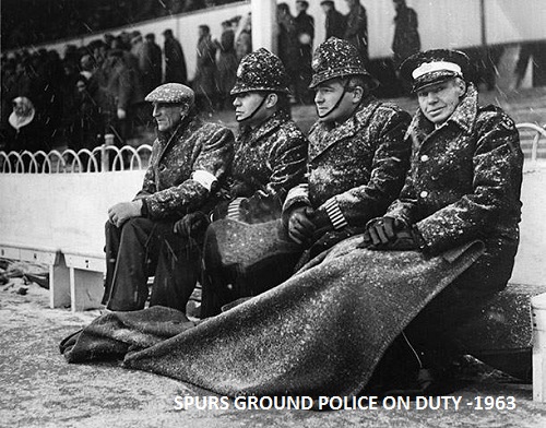 spurs_police_on_duty_1963.jpg (108546 bytes)