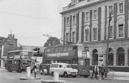 tankard_smith1961.jpg (40570 bytes)