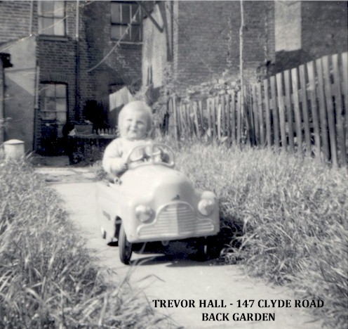trevor_hall_147_clyde_road_c1956.jpg (71871 bytes)