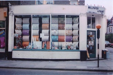 wallpaper_paint_shop.jpg (34294 bytes)