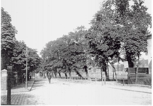 westgreenroad_1907.jpg (64985 bytes)